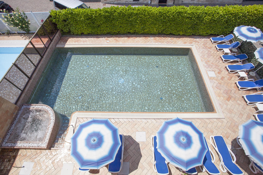 Garni Magnolia Hotel 3*